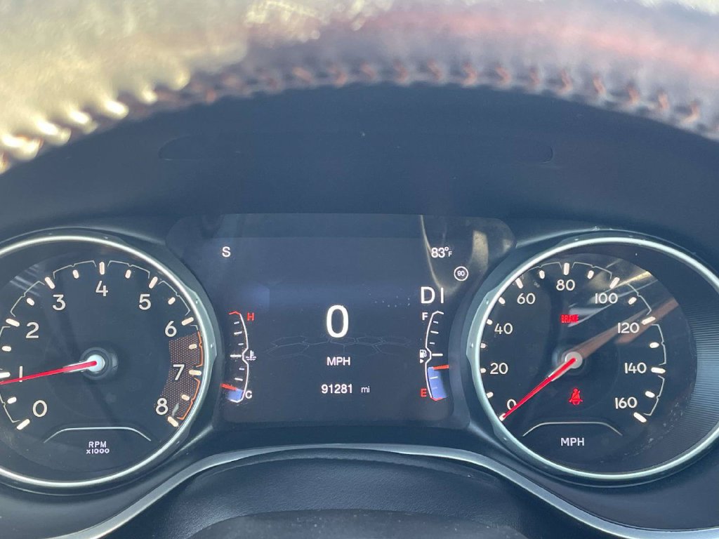 Used 2018 Jeep Compass Limited w/ Safe & Security Group FWD image 13