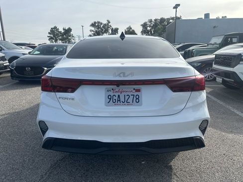Used 2023 Kia Forte LXS w/ LXS Technology Package image 10
