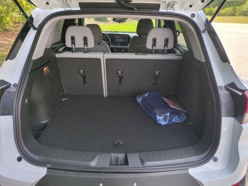 New 2026 Chevrolet TrailBlazer LS w/ LS Convenience Package FWD image 30
