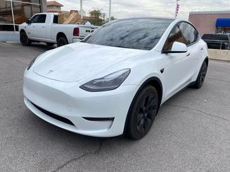 Used 2023 Tesla Model Y Long Range AWD/4WD video 1