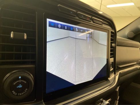 Used 2022 Ford F150 XLT w/ Equipment Group 302A High image 34