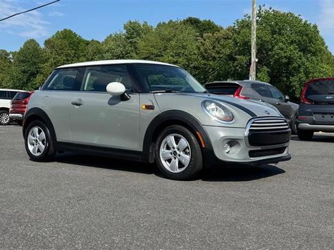 Used 2014 MINI Cooper 2-Door Hardtop FWD image 7