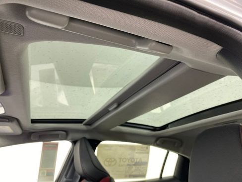 New 2026 Toyota Prius Plug-In Hybrid image 10