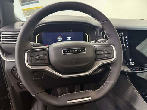 New 2025 Jeep Wagoneer Series II image 19