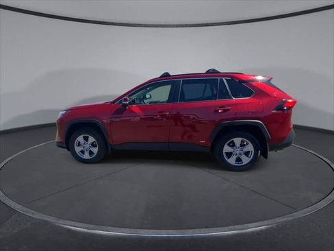 Certified 2025 Toyota RAV4 XLE AWD/4WD image 5