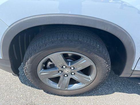 Used 2023 Honda Ridgeline RTL-E image 12