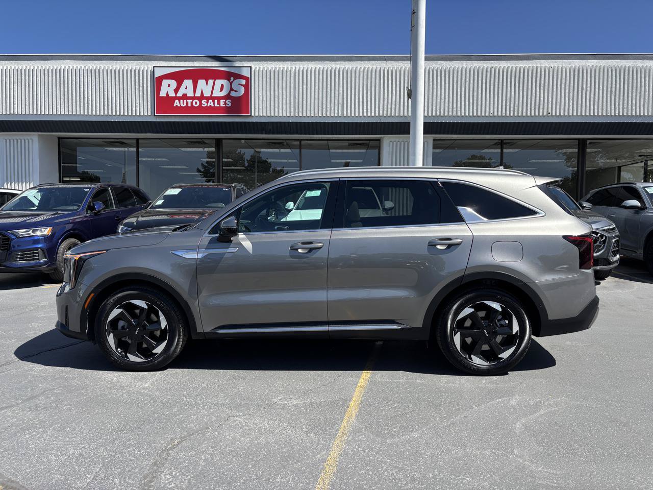 Used 2025 Kia Sorento SX Prestige AWD/4WD image 17