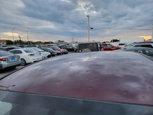Used 2019 Honda CR-V LX image 12