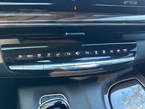 Used 2023 Cadillac Escalade Sport Platinum image 73