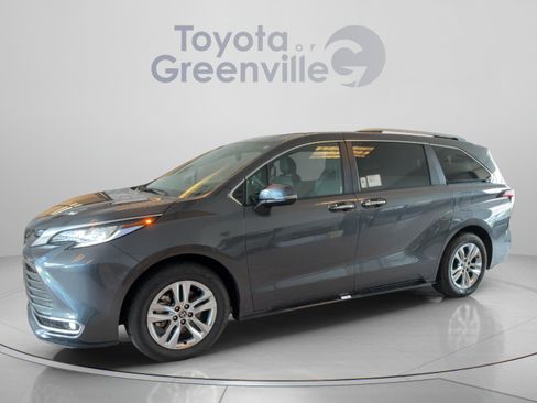 Certified 2025 Toyota Sienna Limited AWD/4WD image 2