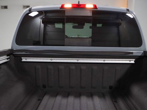 Used 2023 Nissan Frontier PRO-4X w/ Pro Convenience Package AWD/4WD image 30
