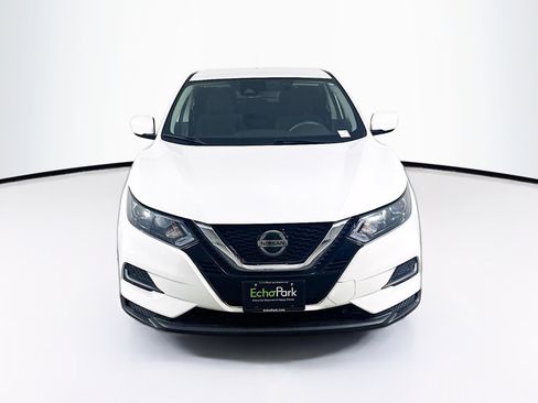 Used 2022 Nissan Rogue Sport S FWD image 2