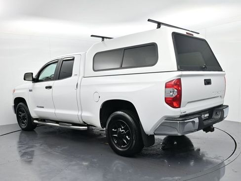 Used 2016 Toyota Tundra SR5 image 6