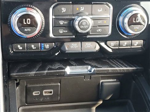 Certified 2024 GMC Yukon XL Denali w/ Max Trailering Package image 36