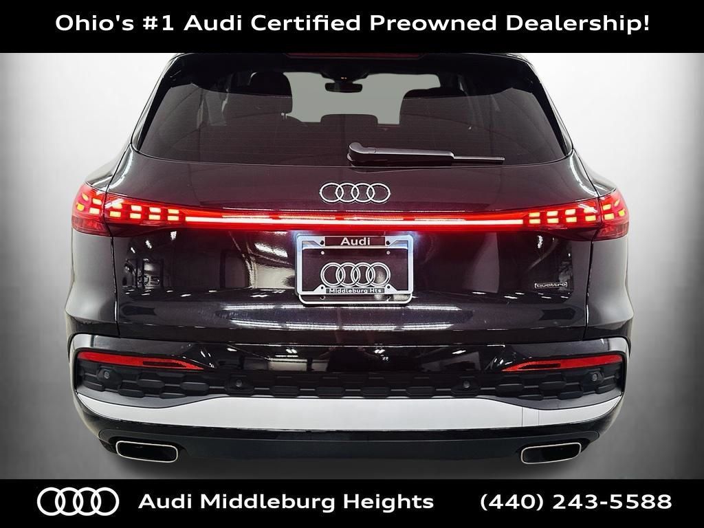 Certified 2025 Audi Q5 Premium w/ Convenience Package AWD/4WD image 7