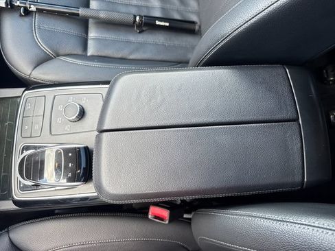 Used 2018 Mercedes-Benz GLE 350 4MATIC image 26