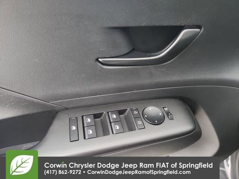 Used 2025 Hyundai Kona SEL FWD image 20
