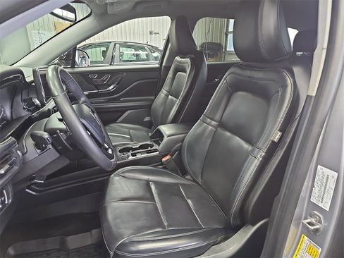 Used 2022 Lincoln Corsair AWD w/ Equipment Group 101A image 15