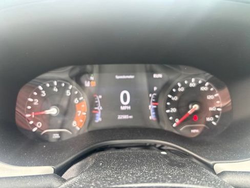 Certified 2022 Jeep Compass Limited w/ Sun and Sound Group AWD/4WD image 21