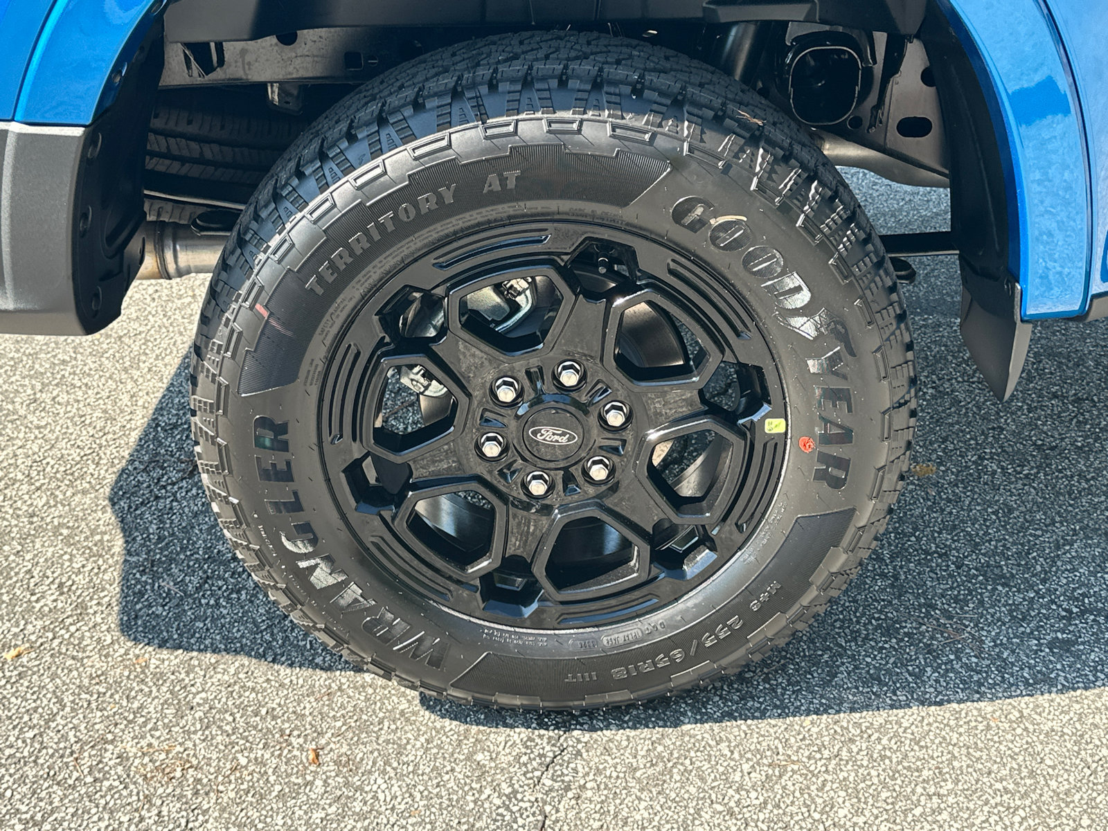 New 2026 Ford Ranger XLT w/ Black Appearance Package RWD image 18