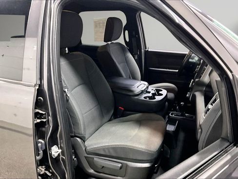 Used 2021 RAM 2500 Tradesman AWD/4WD image 28