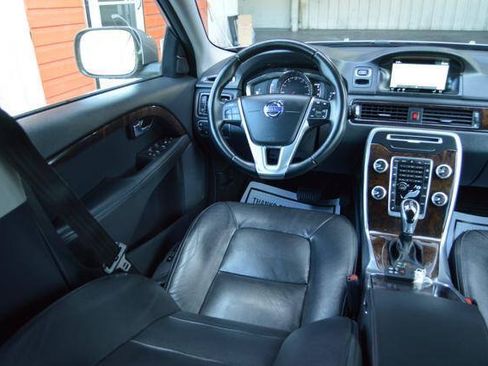 Used 2016 Volvo XC70 T5 Premier w/ Proximity Package FWD image 54