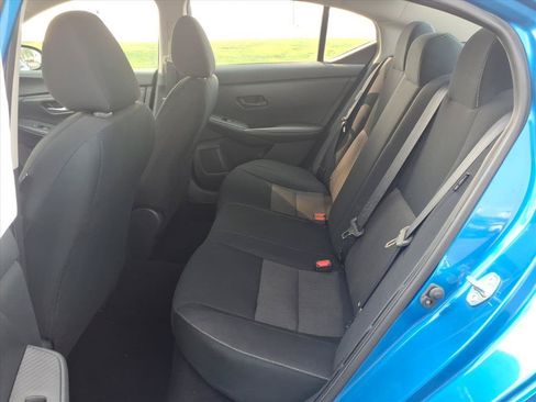 Used 2024 Nissan Sentra SV FWD image 28