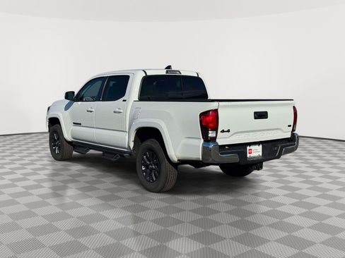 Used 2023 Toyota Tacoma SR5 image 5