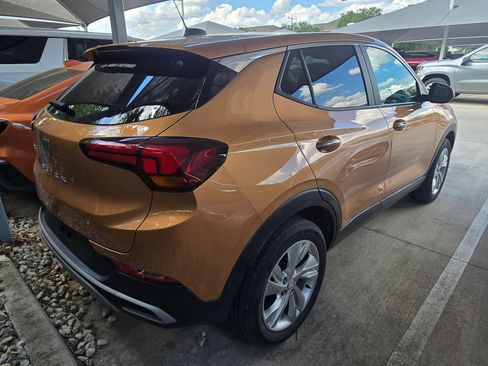 Certified 2025 Buick Encore GX Preferred w/ Comfort Package AWD/4WD image 8