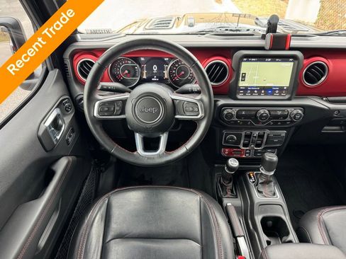 Used 2021 Jeep Gladiator Rubicon image 2