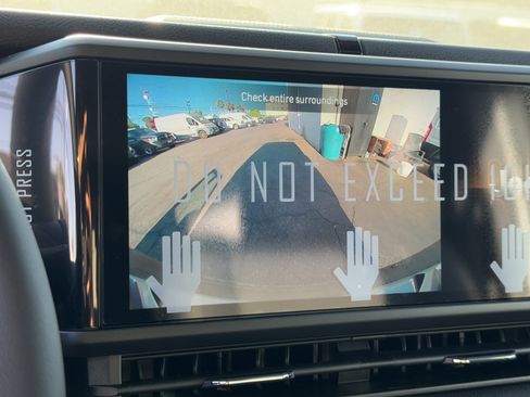 New 2025 Jeep Wrangler Sport S image 31