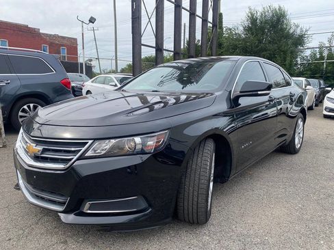 Used 2017 Chevrolet Impala LT image 23