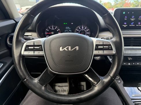 Used 2022 Kia Telluride EX w/ EX Premium Package image 28