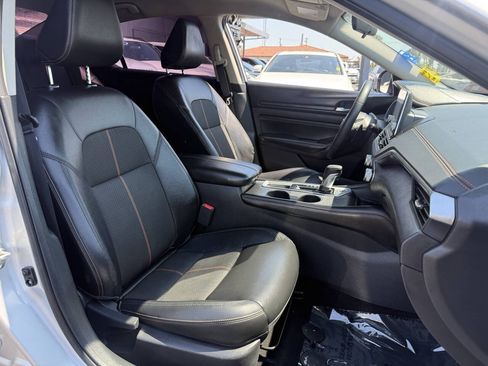 Used 2020 Nissan Altima 2.5 SR FWD image 10