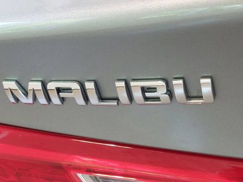 Used 2024 Chevrolet Malibu LT FWD image 37
