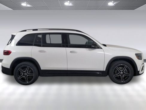 Used 2024 Mercedes-Benz GLB 250 image 6