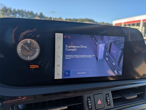 Used 2023 Lexus ES 350 w/ Premium Package image 24