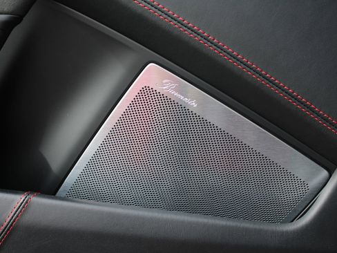 Certified 2022 Porsche 911 Targa 4 GTS image 15