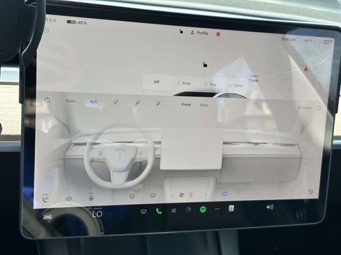 Used 2022 Tesla Model 3 Long Range AWD/4WD image 25