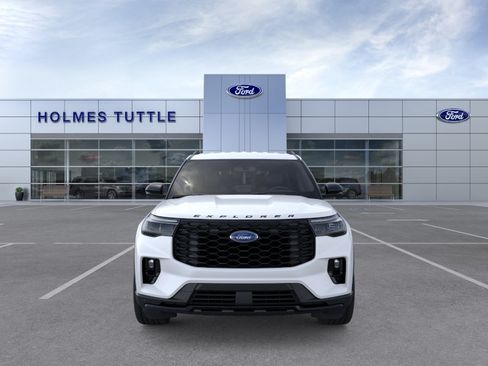 New 2026 Ford Explorer ST-Line w/ ST-Line Street Pack RWD image 6