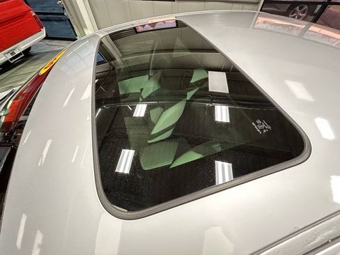 Used 2010 Lexus ES 350 image 49