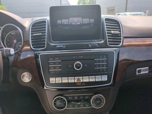 Certified 2018 Mercedes-Benz GLS 450 4MATIC image 21