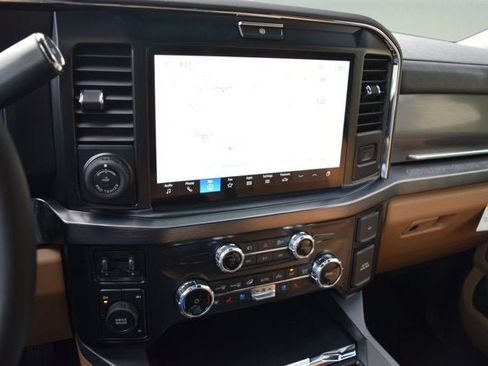 New 2026 Ford F350 Lariat w/ Lariat Ultimate Package image 9