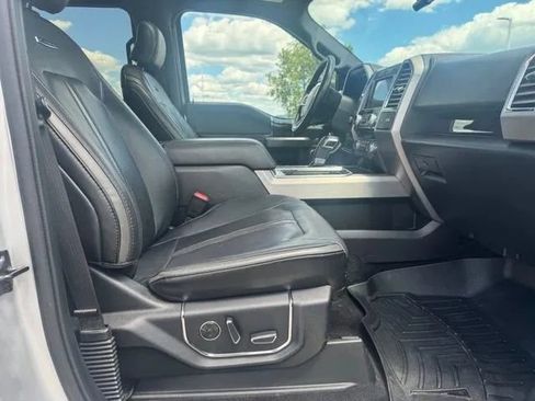 Used 2016 Ford F150 Platinum w/ Equipment Group 701A Luxury AWD/4WD image 14