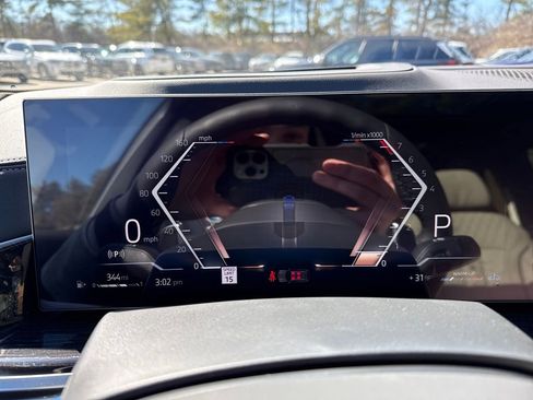 New 2026 BMW X7 xDrive40i w/ M Sport Package image 14