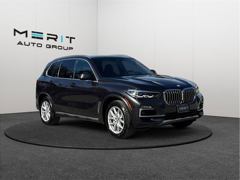 Used 2021 BMW X5 xDrive40i w/ Premium Package AWD/4WD image 1