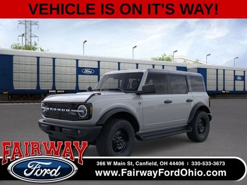 New 2026 Ford Bronco Outer Banks AWD/4WD image 1