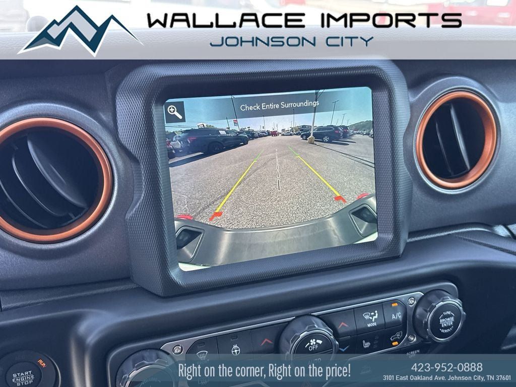 Used 2022 Jeep Gladiator Mojave w/ Cold Weather Group AWD/4WD image 26