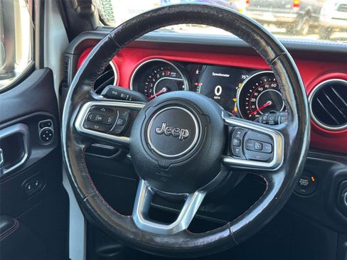 Used 2019 Jeep Wrangler Unlimited Rubicon AWD/4WD image 24