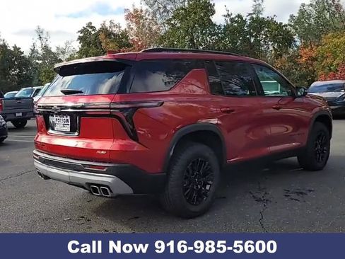 New 2025 Chevrolet Traverse Z71 w/ Enhanced Driving Package image 11